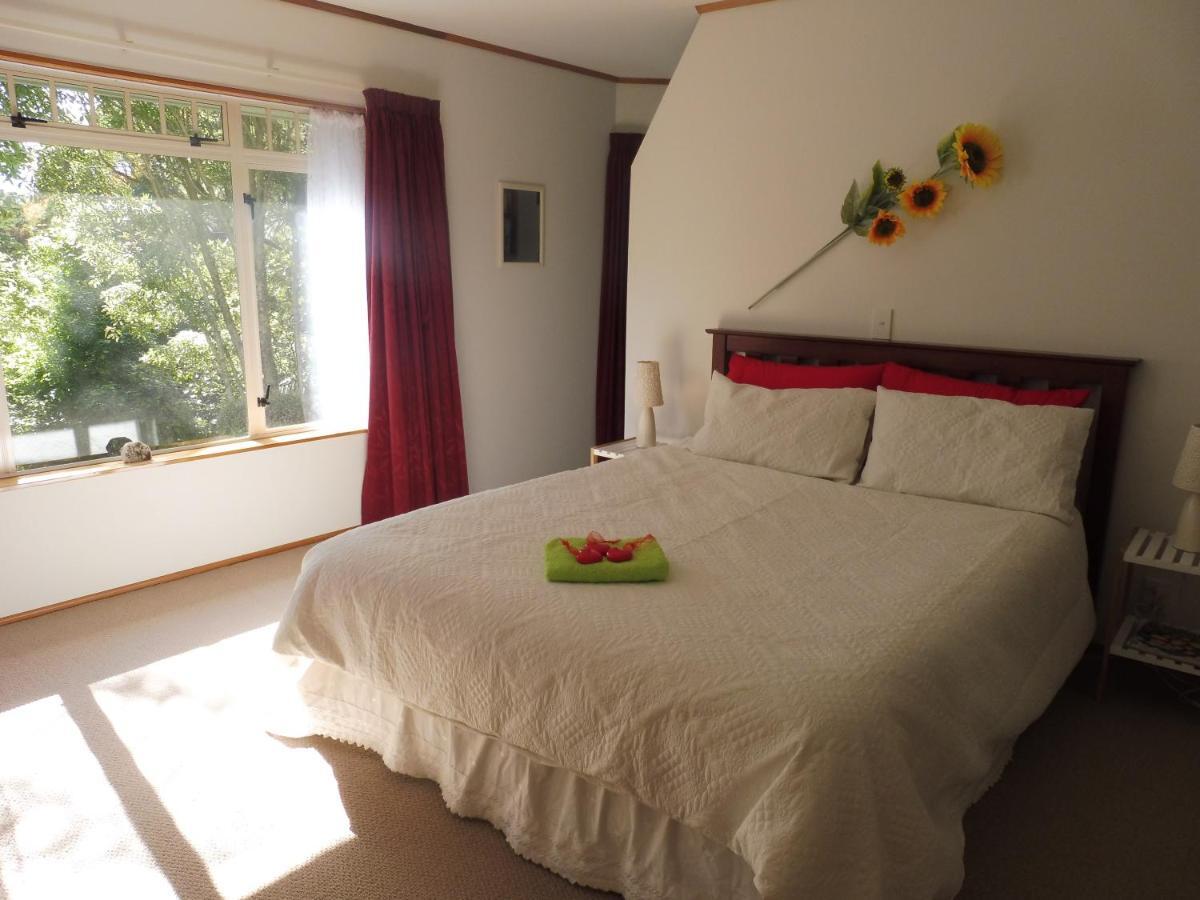 Hideaway Off Heta Apartment New Plymouth Exterior photo